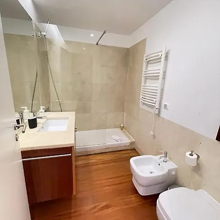 Belem With Private Parking *