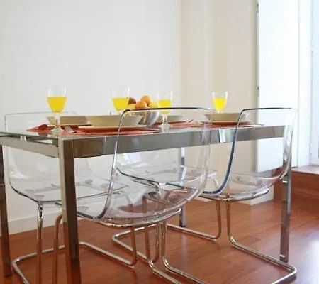 Belem With Private Parking شقة